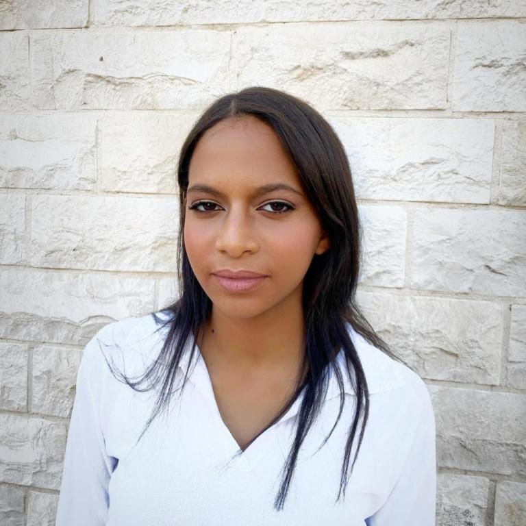 חלי ברוור איפור ועיצוב שיער חלי ברוור איפור ועיצוב שיער