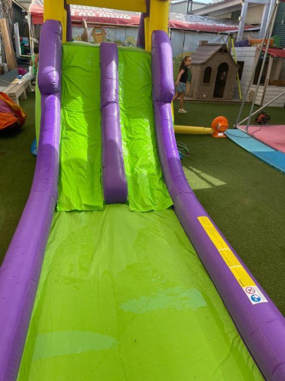 עד 5 מתנפחים עד 5 מתנפחים