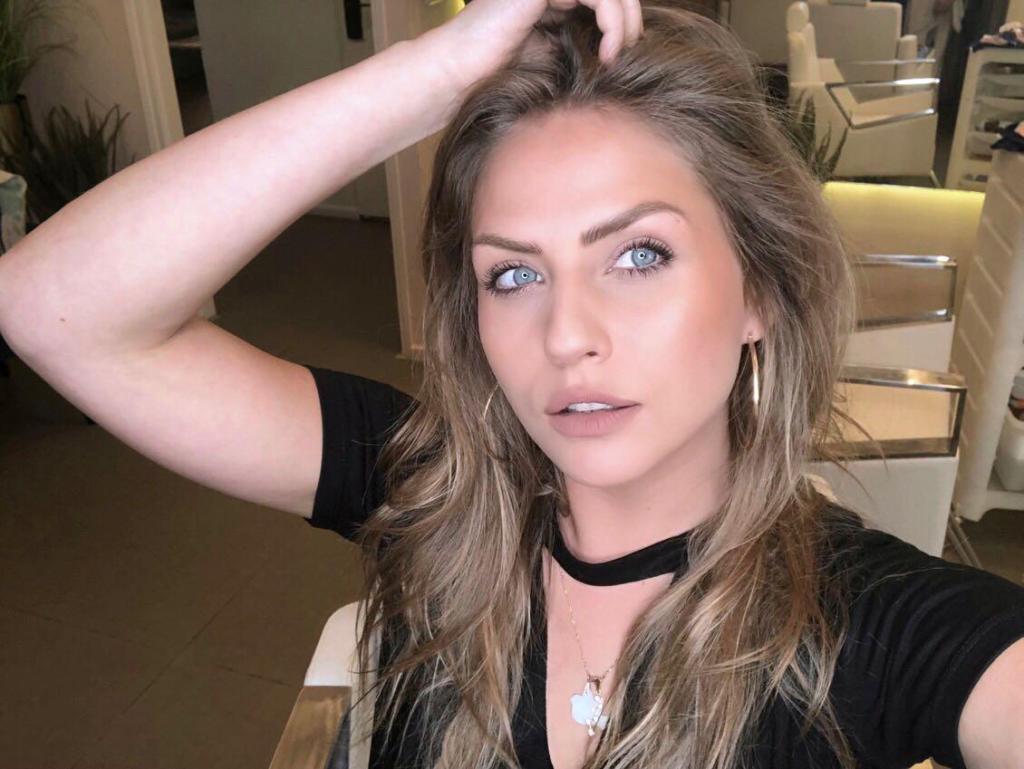 מאי לי ביוטי MAY LEE מאי לי ביוטי MAY LEE