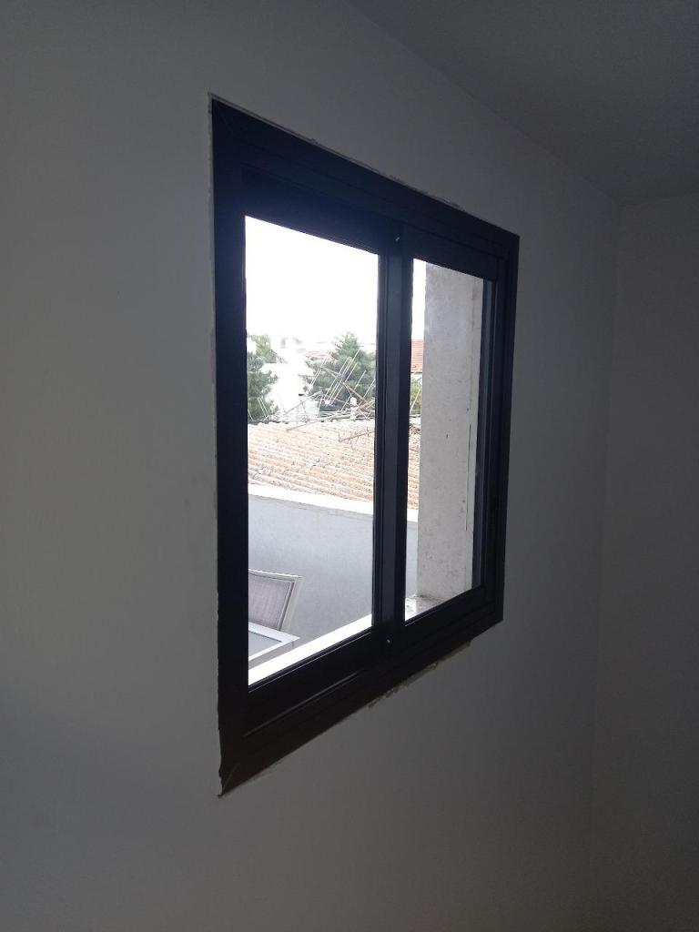 חורי אלומיניום חורי אלומיניום