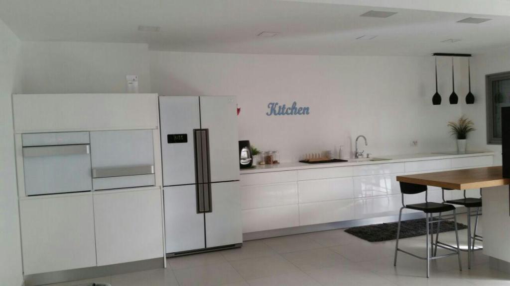 קיוב מטבחים קיוב מטבחים