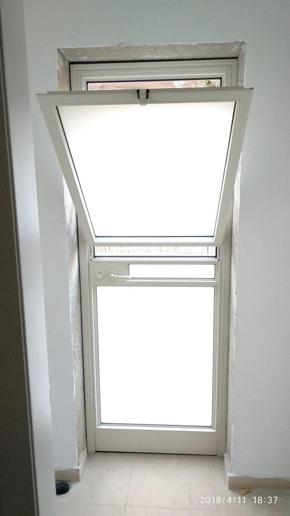 ל.נ אלומיניום וזכוכיות ל.נ אלומיניום וזכוכיות