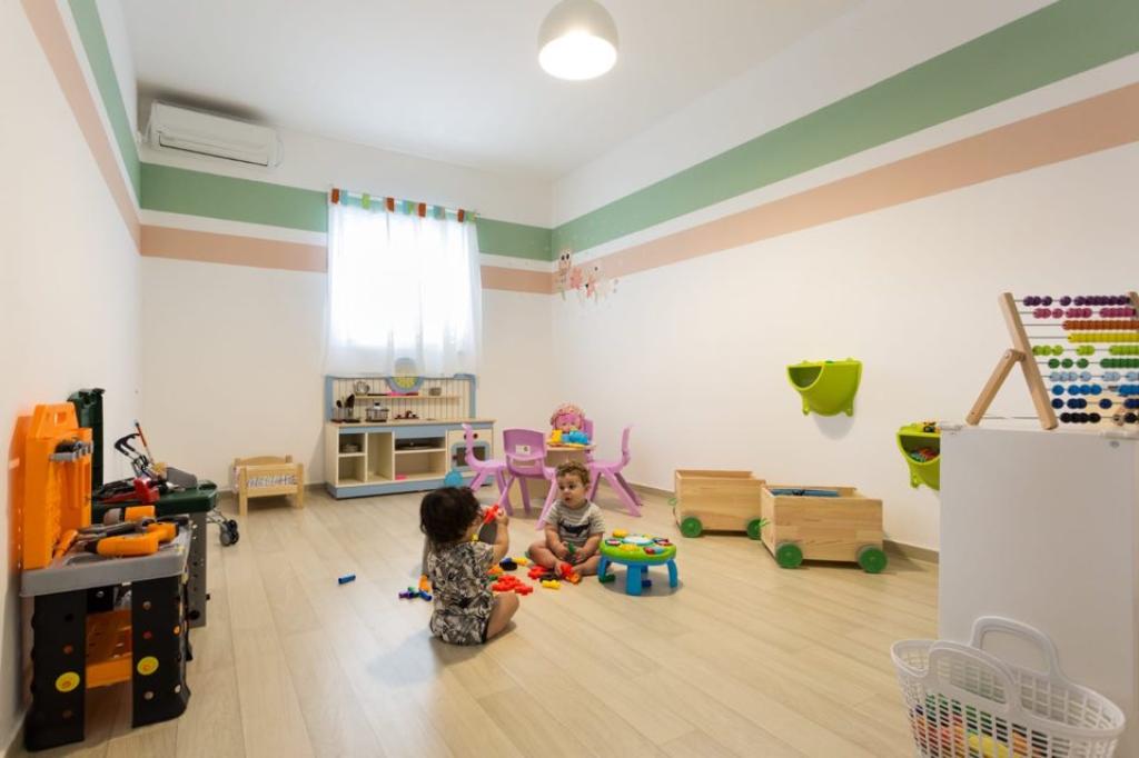 אגדת גן לאהוב לדמיין לגדול אגדת גן לאהוב לדמיין לגדול