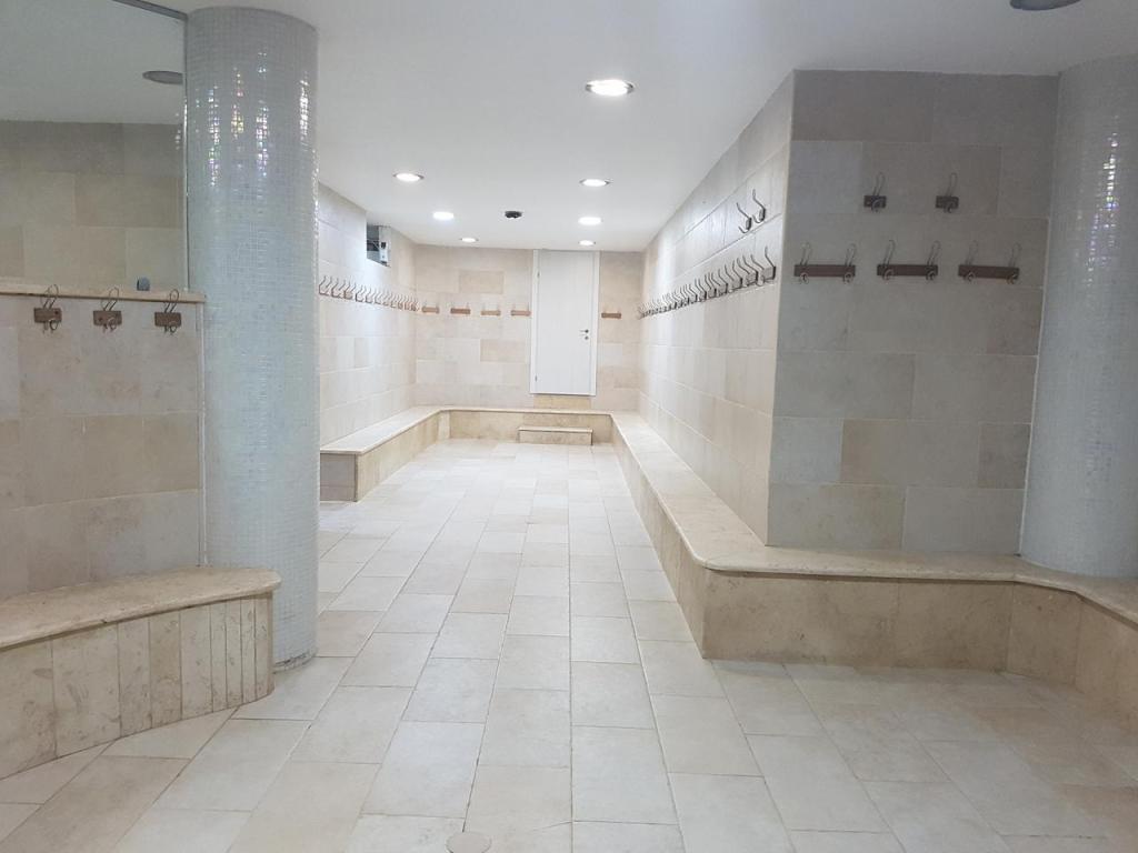 מקווה לגברים מקווה לגברים