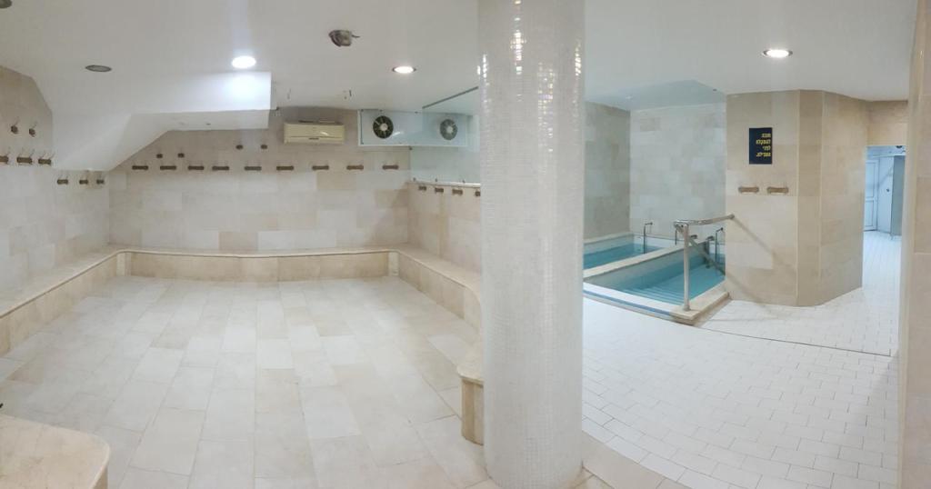 מקווה לגברים מקווה לגברים