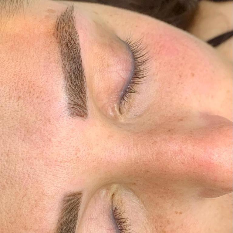 קוסמטקאית B.R beauty's קוסמטקאית B.R beauty's