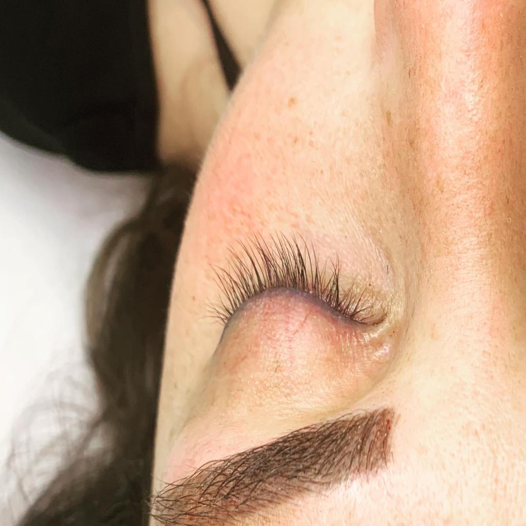 קוסמטקאית B.R beauty's קוסמטקאית B.R beauty's