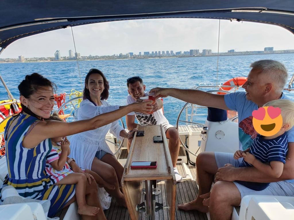 יאכטה בהרצליה יאכטה בהרצליה