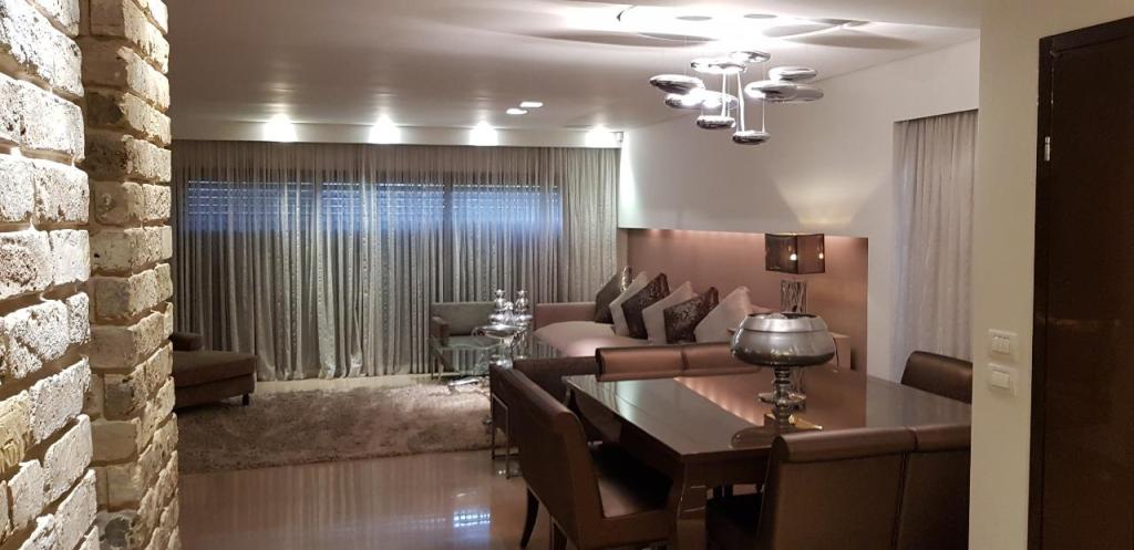 מאיר שיפוצים מאיר שיפוצים