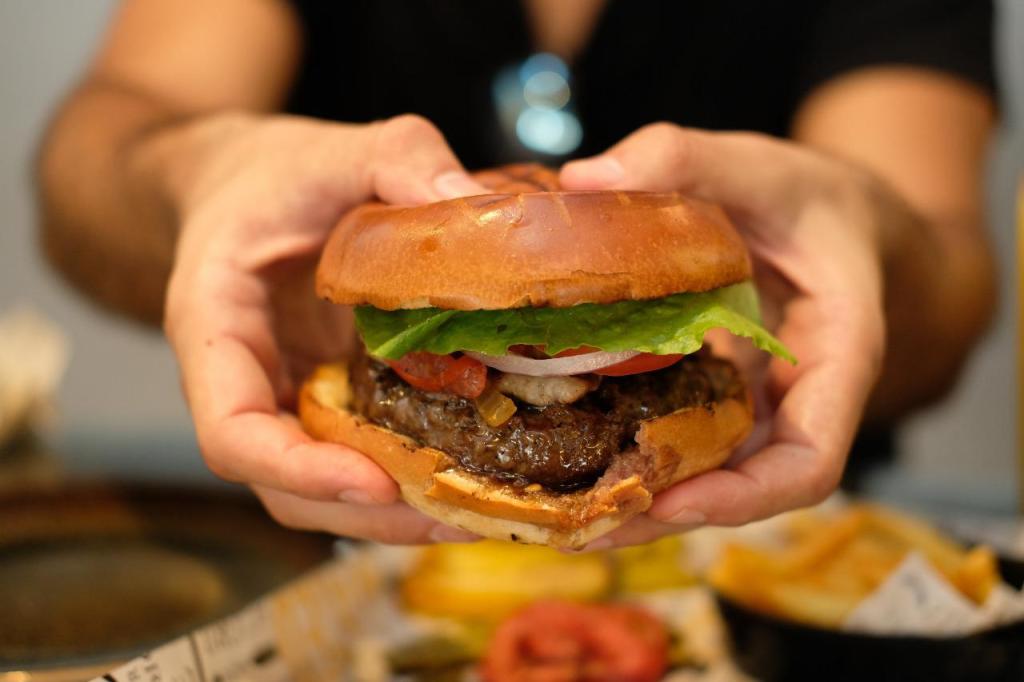 בשר וכל השאר Maceo בשר וכל השאר Maceo