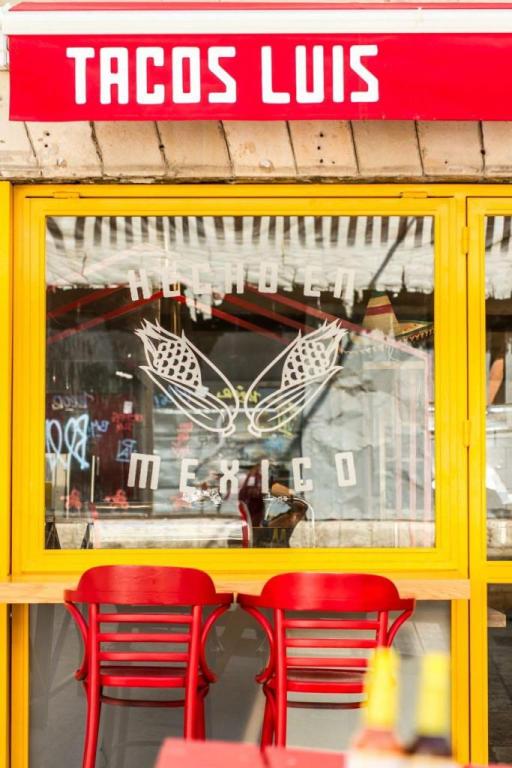 טאקוס לואיס טאקוס לואיס