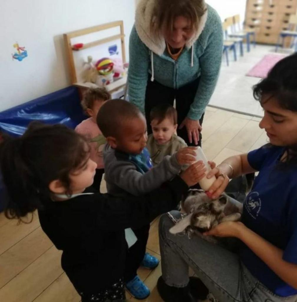 משפחתון שיר משפחתון שיר