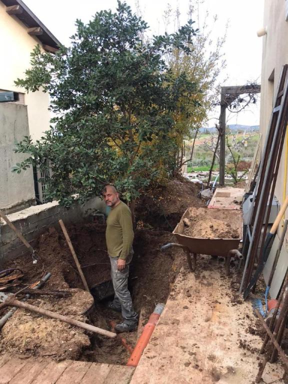 יוחאי השיפוצניק יוחאי השיפוצניק