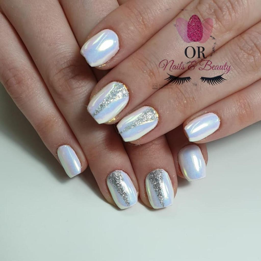 אור ציפורניים וטיפוח אור ציפורניים וטיפוח