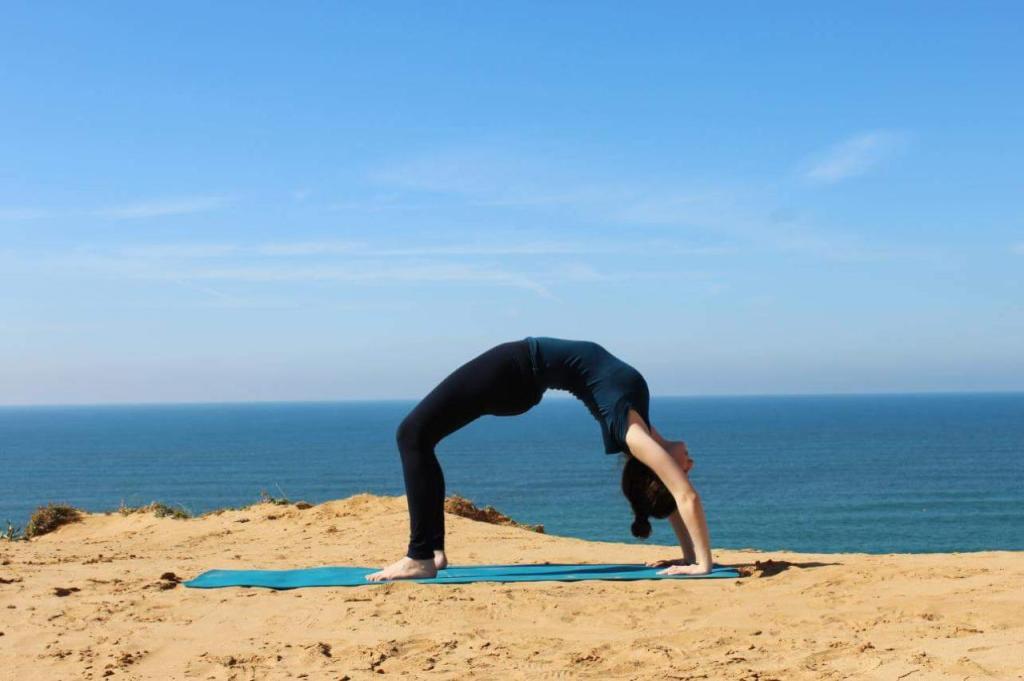 ענבר בוטוין יוגה ענבר בוטוין יוגה