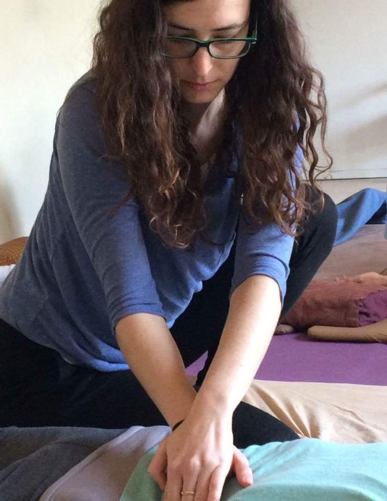 ענבר בוטוין יוגה ענבר בוטוין יוגה