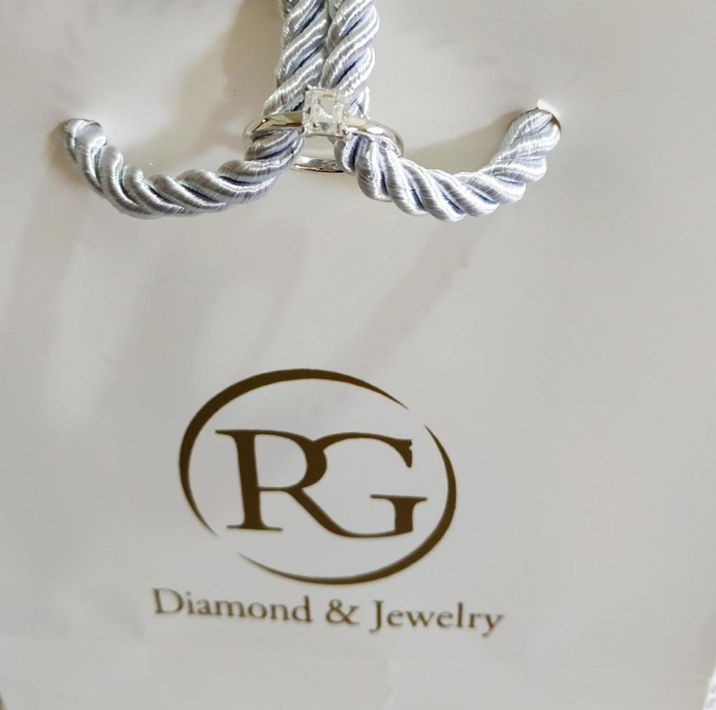 Roi Gil diamond&jewelry Roi Gil diamond&jewelry