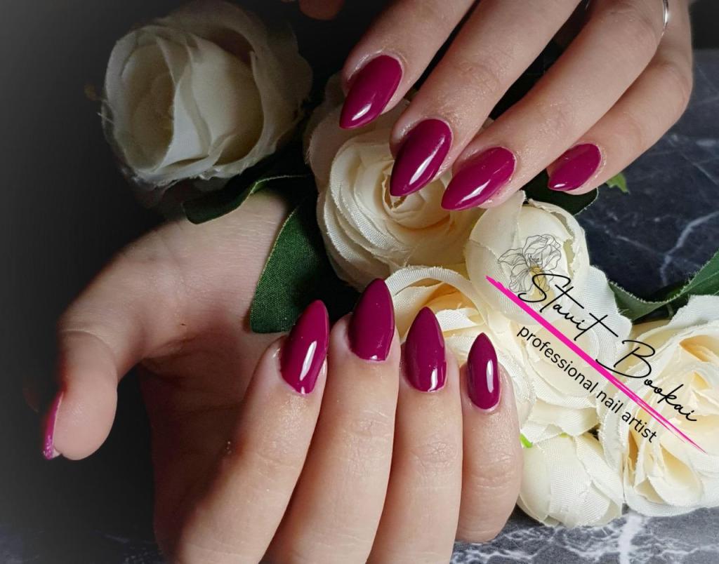 Stavit Bookai Glam Nails Stavit Bookai Glam Nails