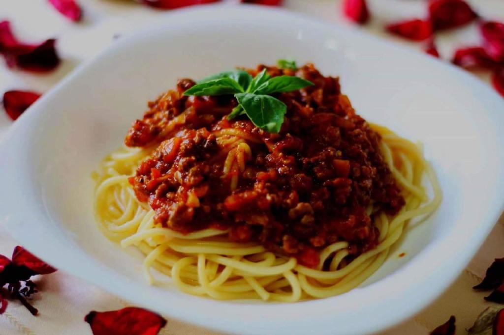 חמים וטעים אוכל ביתי חמים וטעים אוכל ביתי