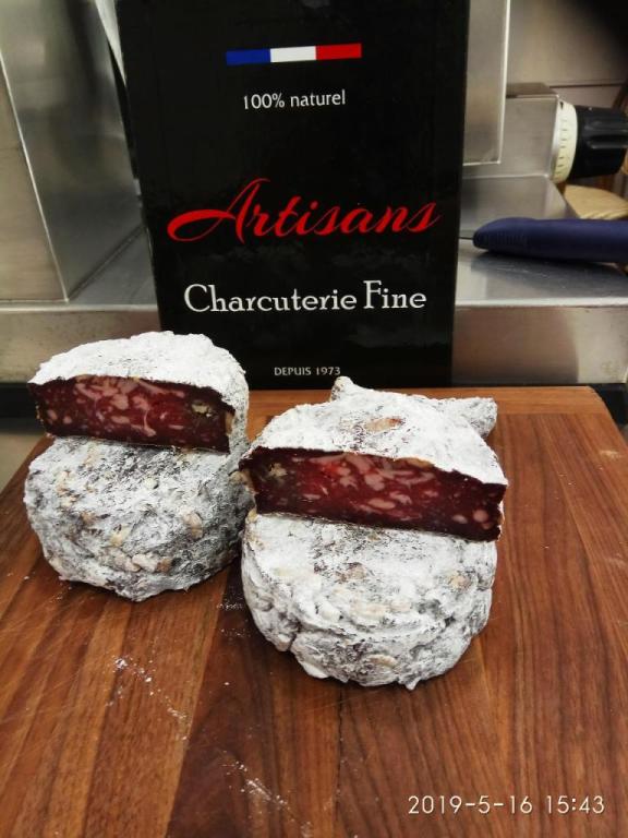 Artisans charcutiers Artisans charcutiers