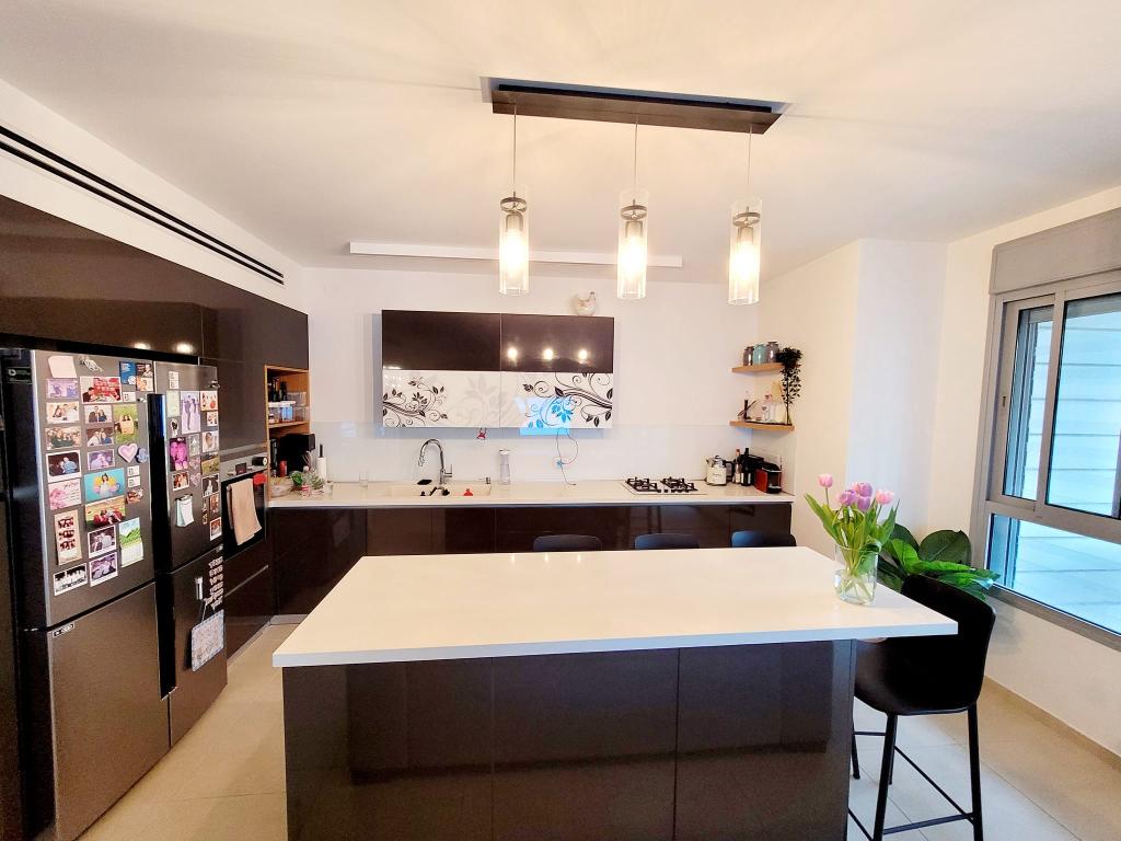 נדל"ן בכפר סבא ענת ביטון נדל"ן בכפר סבא ענת ביטון