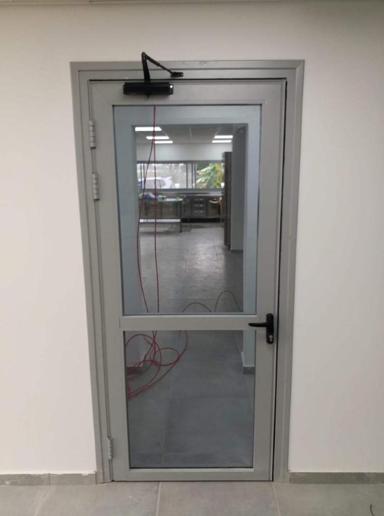 פי 2 אלומיניום פי 2 אלומיניום