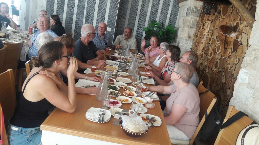 מסעדת ארמון הגולן מסעדת ארמון הגולן