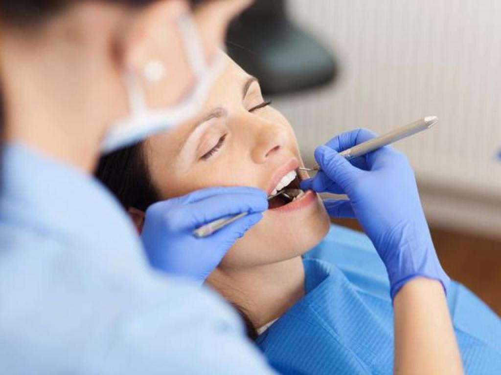 מרפאת שיניים ד"ר לייזר מרפאת שיניים ד"ר לייזר