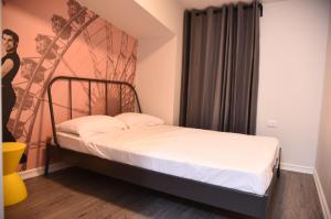 Cinema Hostel Jerusalem