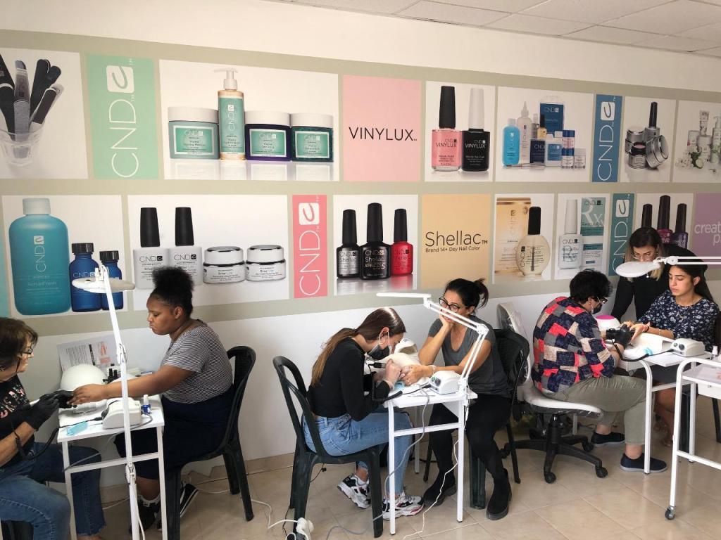 בי יו קוסמטיקס בי יו קוסמטיקס