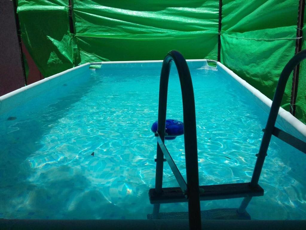 במרומי הר כנען במרומי הר כנען