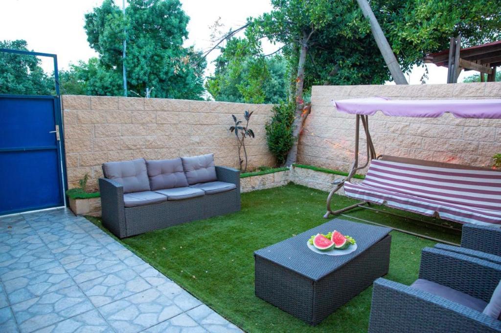 במרומי הר כנען במרומי הר כנען