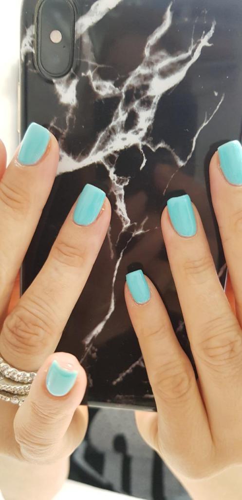 אושרית מגע של יופי אושרית מגע של יופי