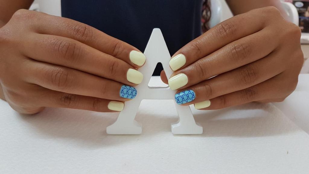 גוד לוק גוד לוק