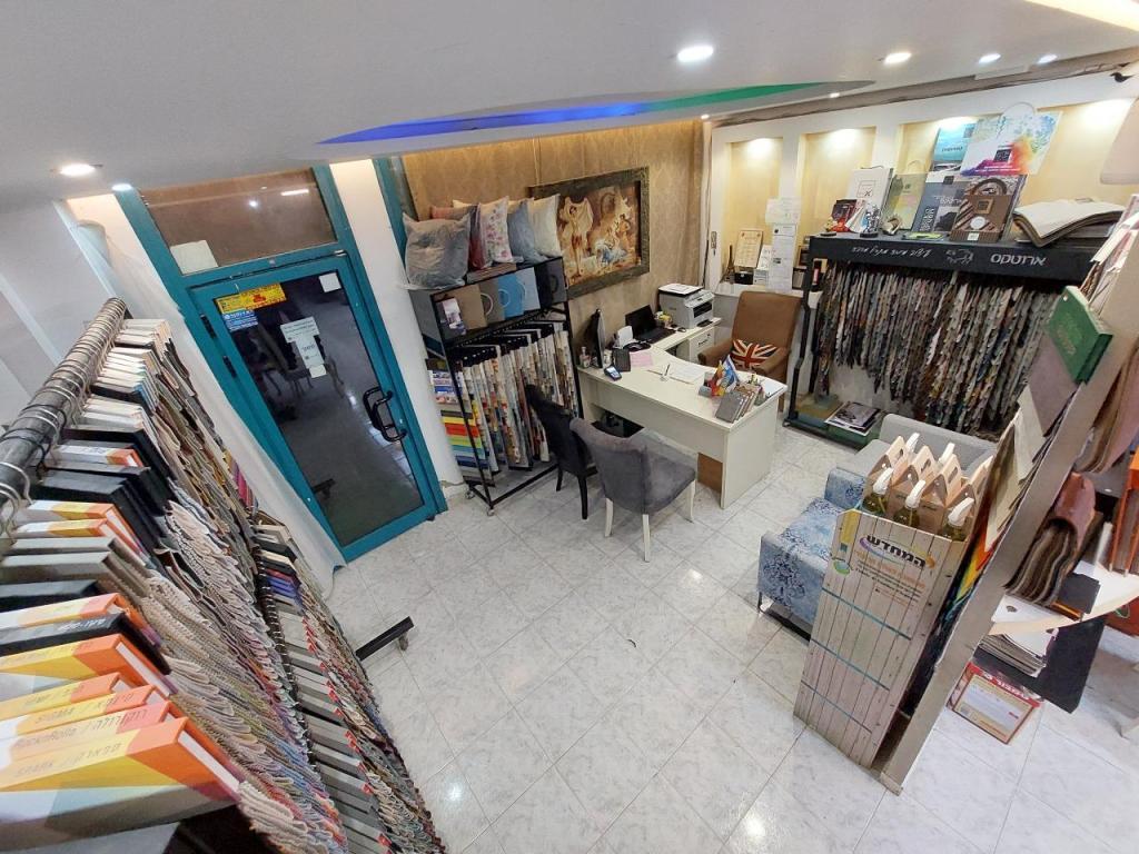 מרפדיית וינטאג' מרפדיית וינטאג'