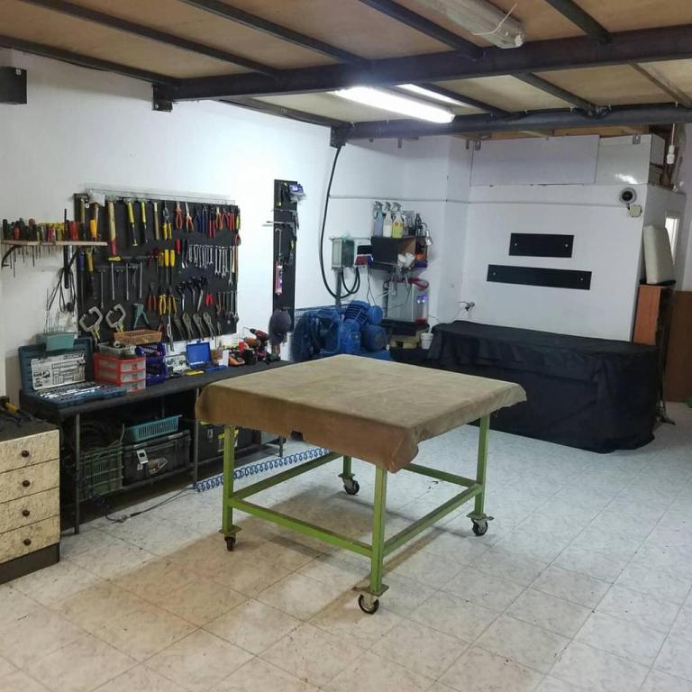 מרפדיית וינטאג' מרפדיית וינטאג'