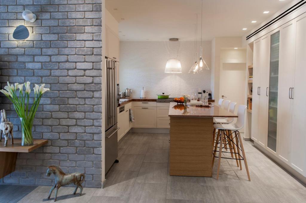 T R Interior designe T R Interior designe