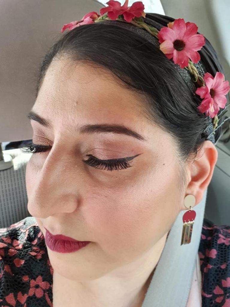 דגנית איפור דגנית איפור