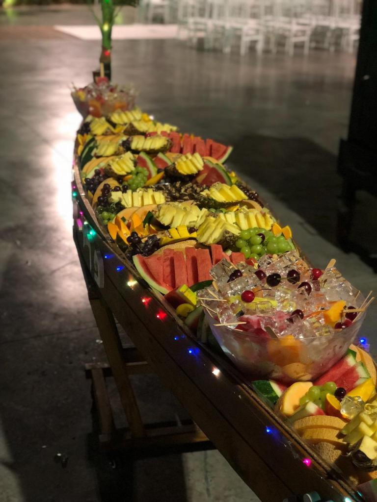 פרי פרי קיאק פירות פרי פרי קיאק פירות