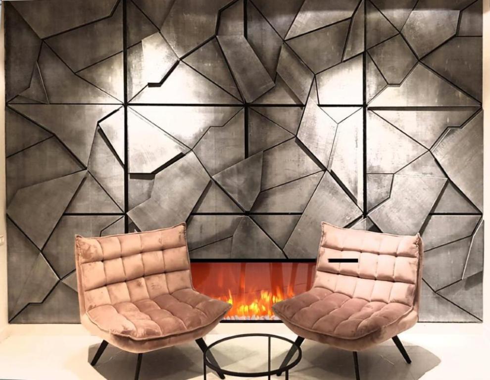 האנגר הרהיטים האנגר הרהיטים