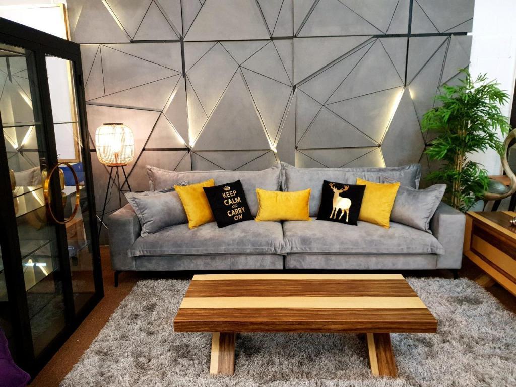 האנגר הרהיטים האנגר הרהיטים