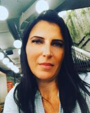 בית בהזמנה