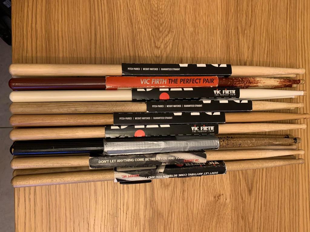 אורן בן ארצי לימודי תופים אורן בן ארצי לימודי תופים