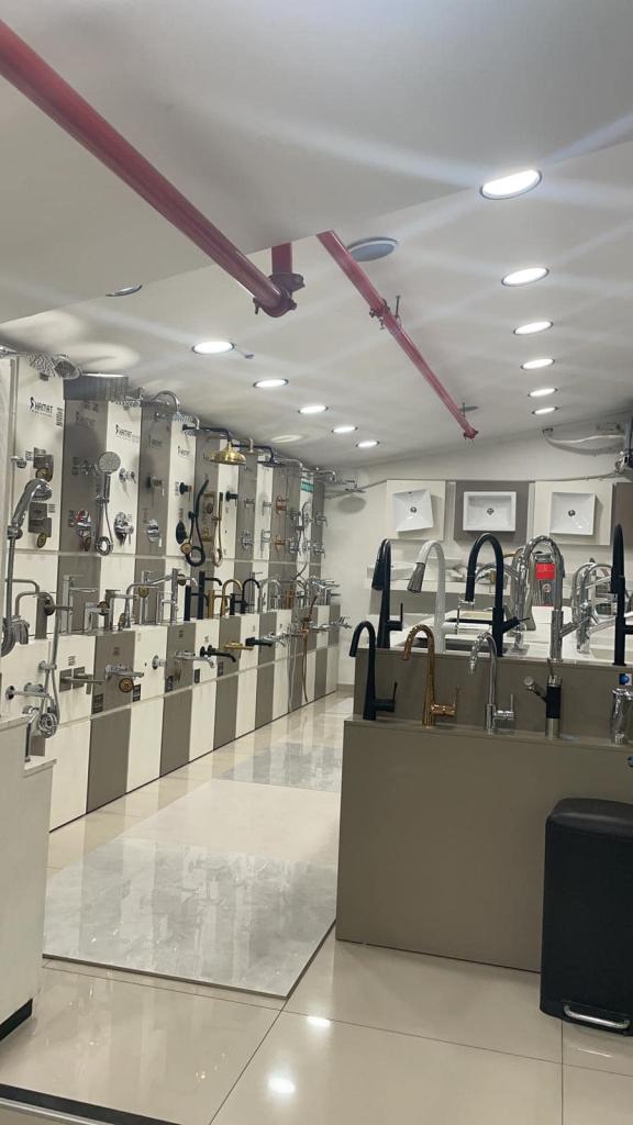 י פתיה תאורה SOUL י פתיה תאורה SOUL