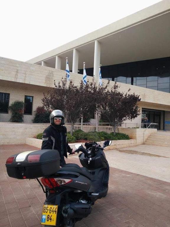 יהונתן שליחויות יהונתן שליחויות