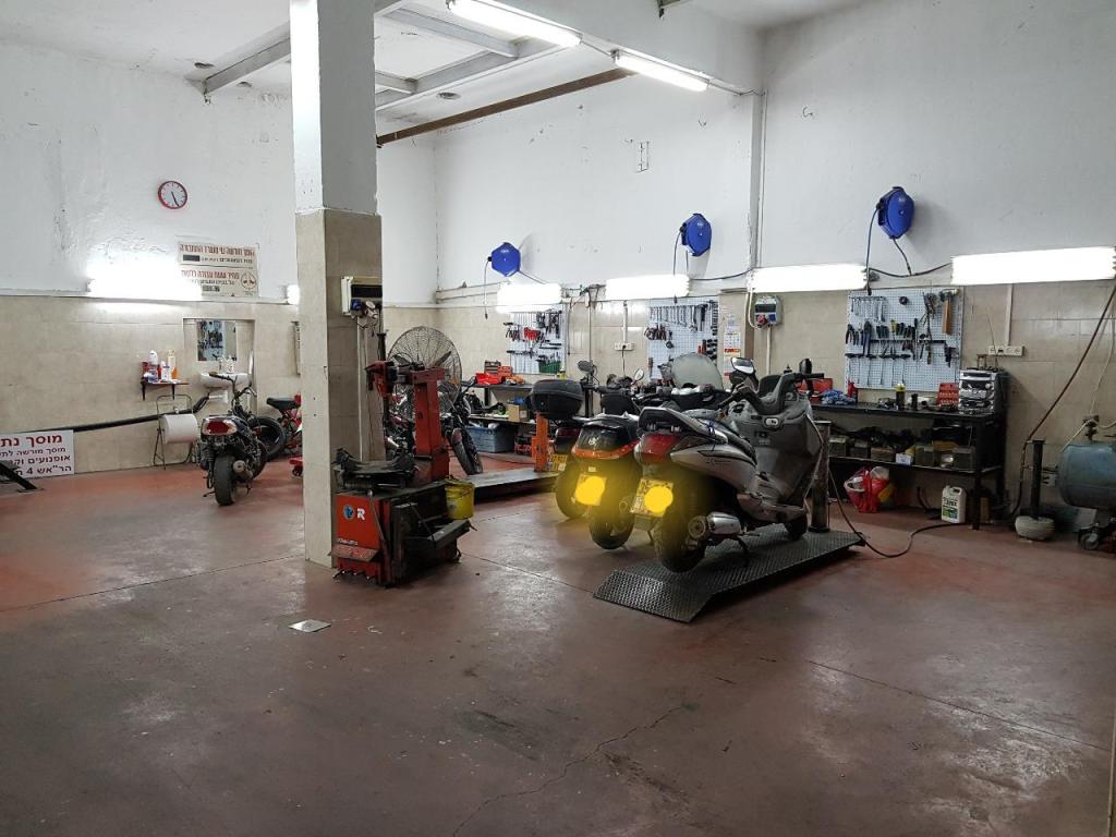 מוסך נתי אופנועים מוסך נתי אופנועים