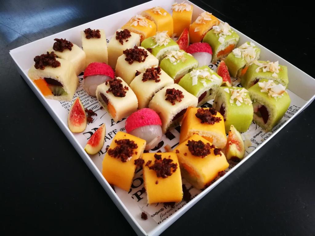 פרי על הבר פרי על הבר