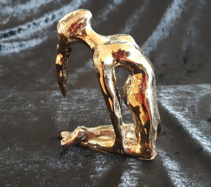 ענת T מנור סטודיו לקרמיקה ענת T מנור סטודיו לקרמיקה