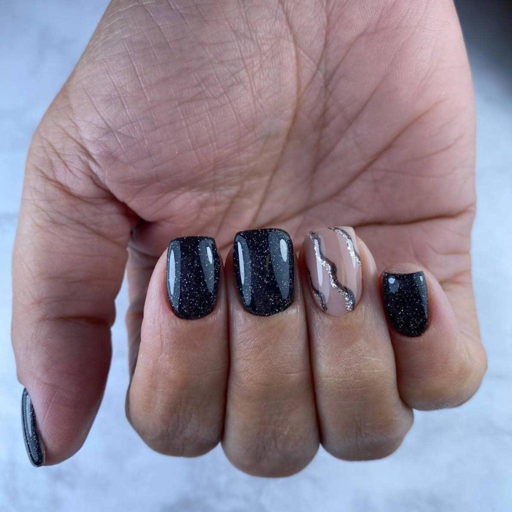 לינוי ציפורניים ויופי לינוי ציפורניים ויופי